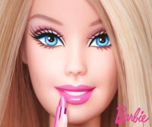 yapboz Barbie dudakları boyalı olduğu